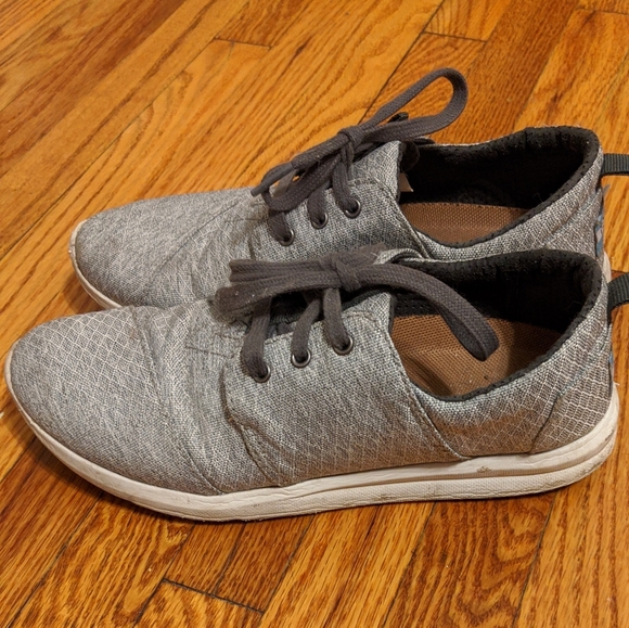 Toms Sneakers - Picture 2 of 3